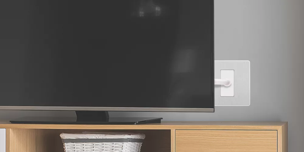 British General Evolve 1-Gang Coaxial TV / FM Socket Brushed Steel With White Inserts - Image 7