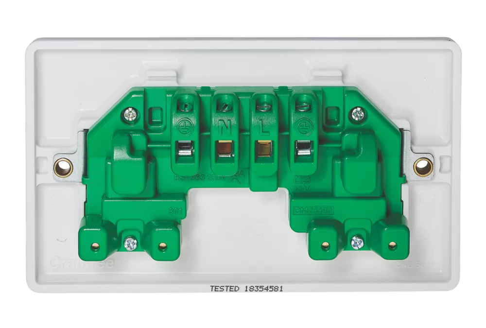Crabtree Instinct 13A 2-Gang Unswitched Socket White - Image 3