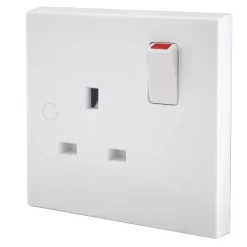 British General 900 Series 13A 1-Gang DP Switched Plug Socket White