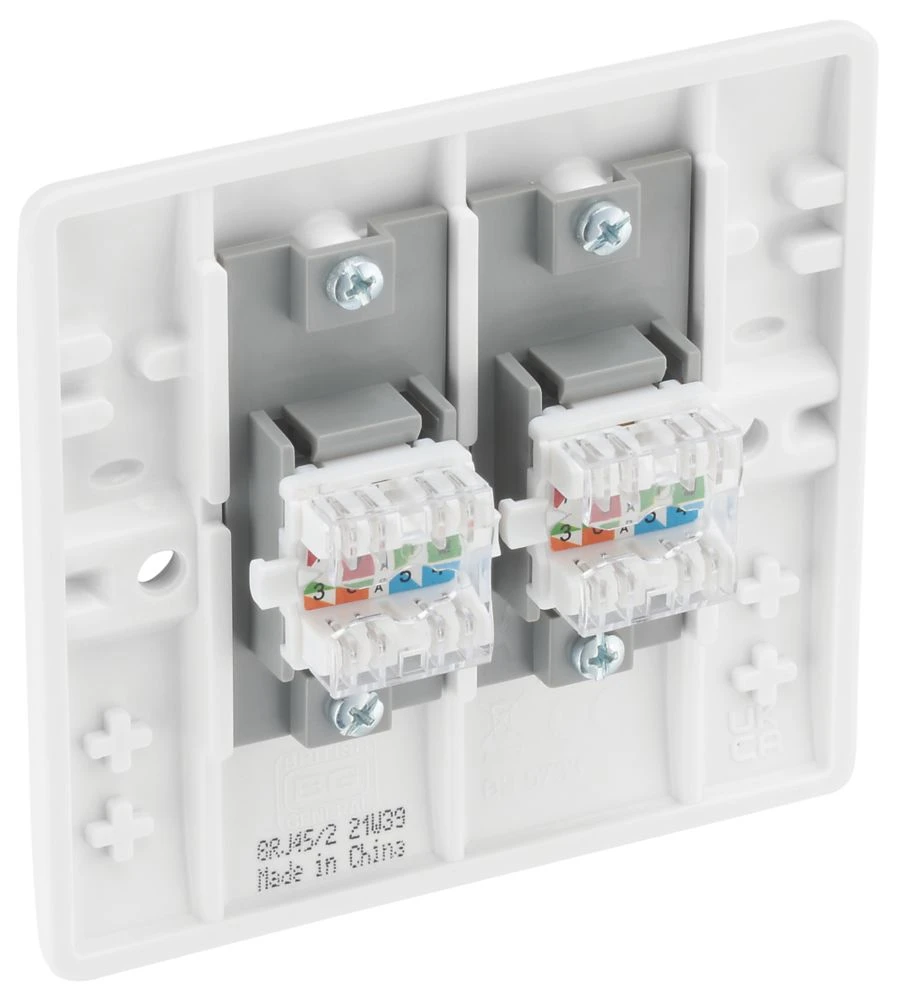 British General 800 Series RJ45 Ethernet Socket White With White Inserts - Image 3