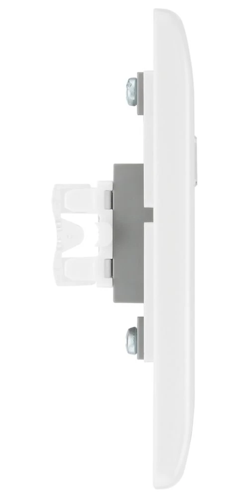 British General 800 Series RJ45 Ethernet Socket White With White Inserts - Image 4