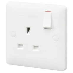 MK Base 13A 1-Gang SP Switched Socket White With White Inserts